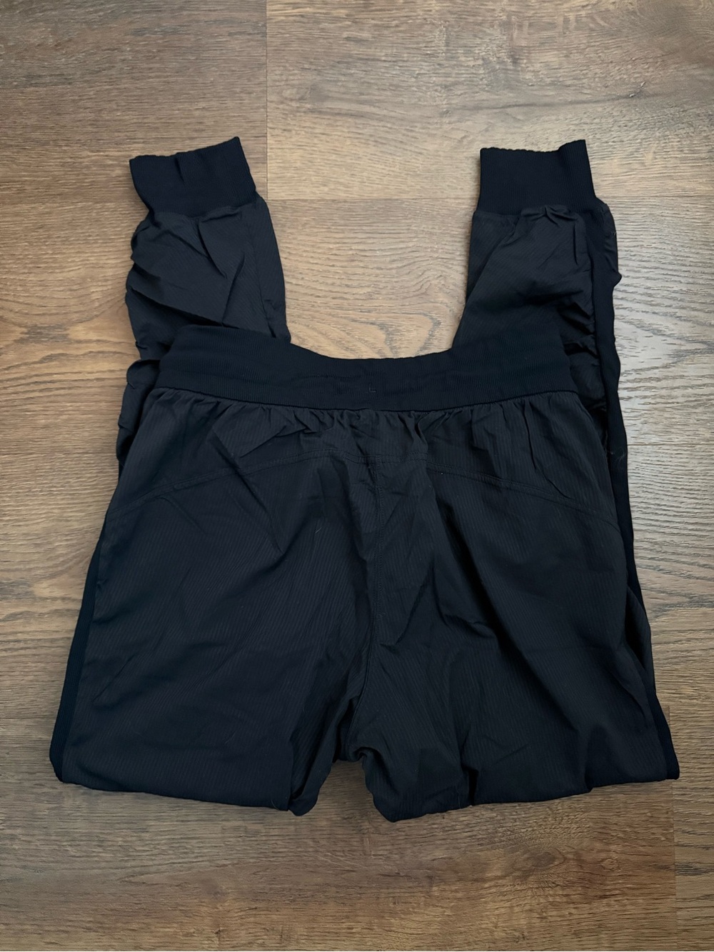 Lululemon Beyond the Studio Joggers - Picture 5 of 5